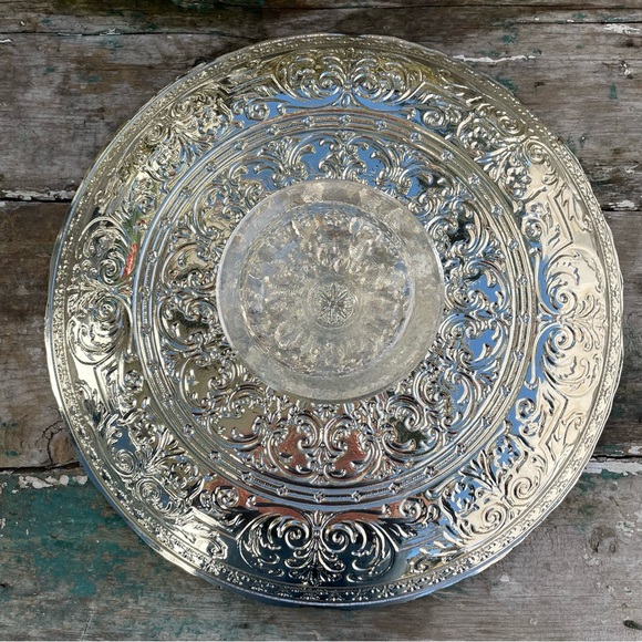 Antiqued Blue Silver Foil Embossed Glass Cake platter - Picture 12 of 16